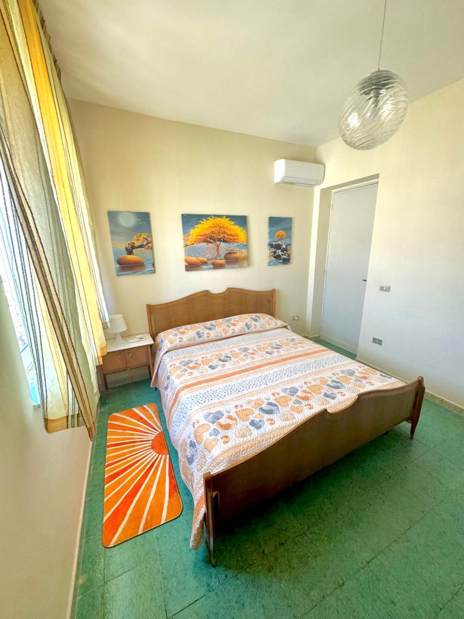 Villa Maresa Home Реалмонте Стая снимка