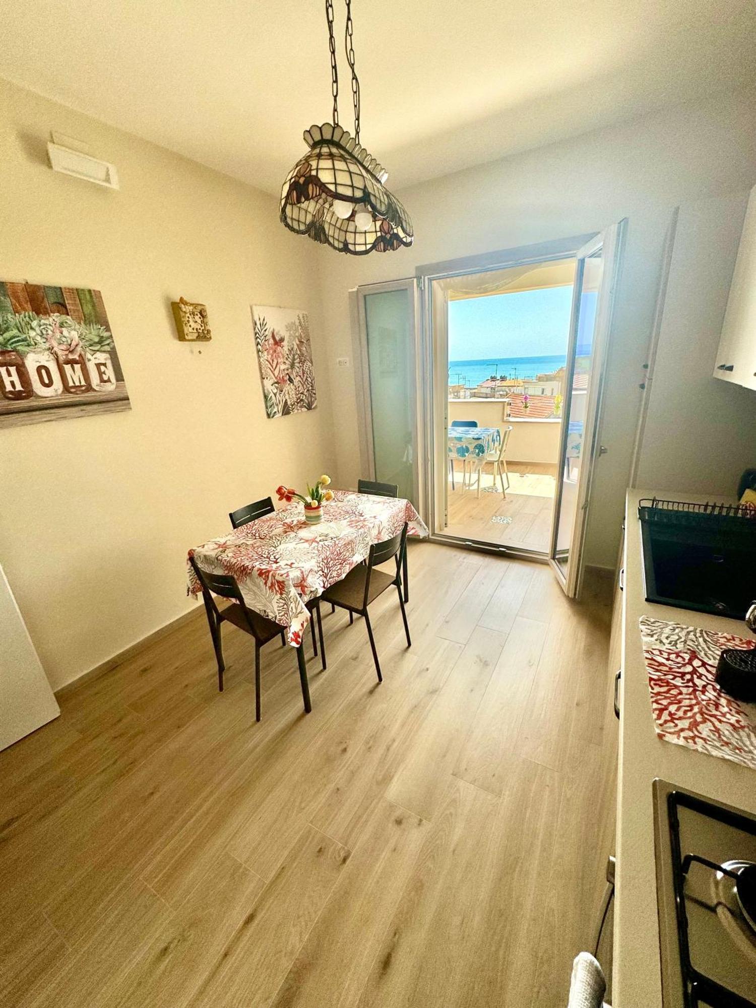 Villa Maresa Home Реалмонте Стая снимка